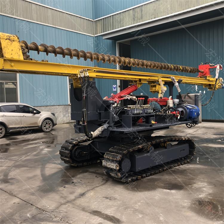 履帶光伏鉆孔機(jī)，光伏螺旋鉆孔機(jī)報(bào)價(jià)
