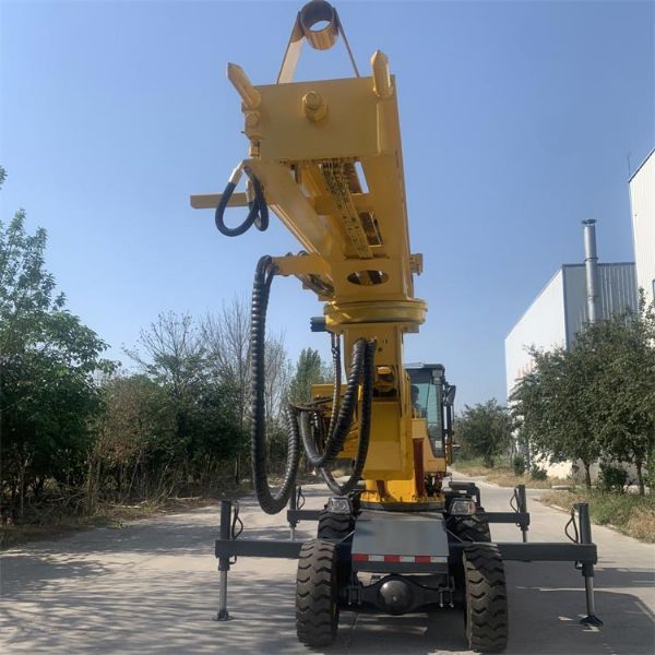 750輪式隧道鉆機，專業(yè)隧道鉆機廠家